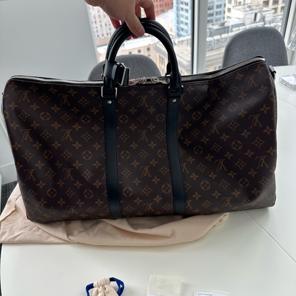 Louis Vuitton Keepall 55 - Picture 3 of 13